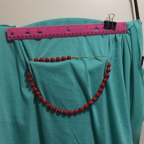 Jewelry - Red necklace